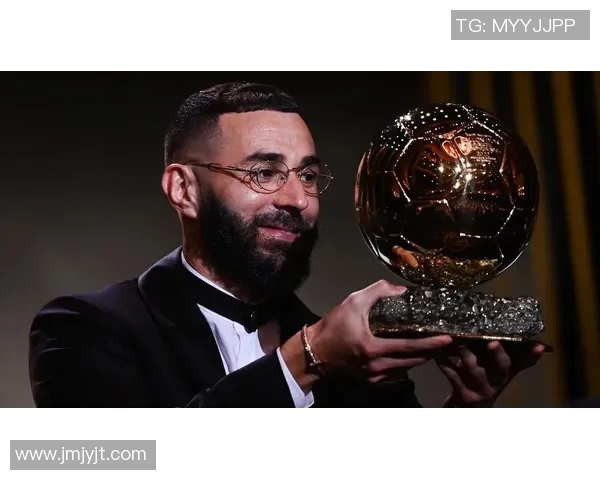 本泽马在足球历史上的传奇地位与未来发展潜力分析 本泽马在足球历史上的传奇地位与未来发展潜力分析