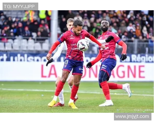 布拉德福德与巴恩斯利的激烈对决谁能在赛场上笑到最后