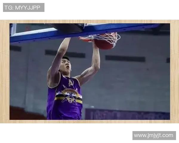 王少杰：从篮球新星到职业生涯的辉煌蜕变之路
